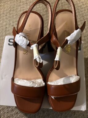 Dream Pairs Brown Leather Slingback Heels